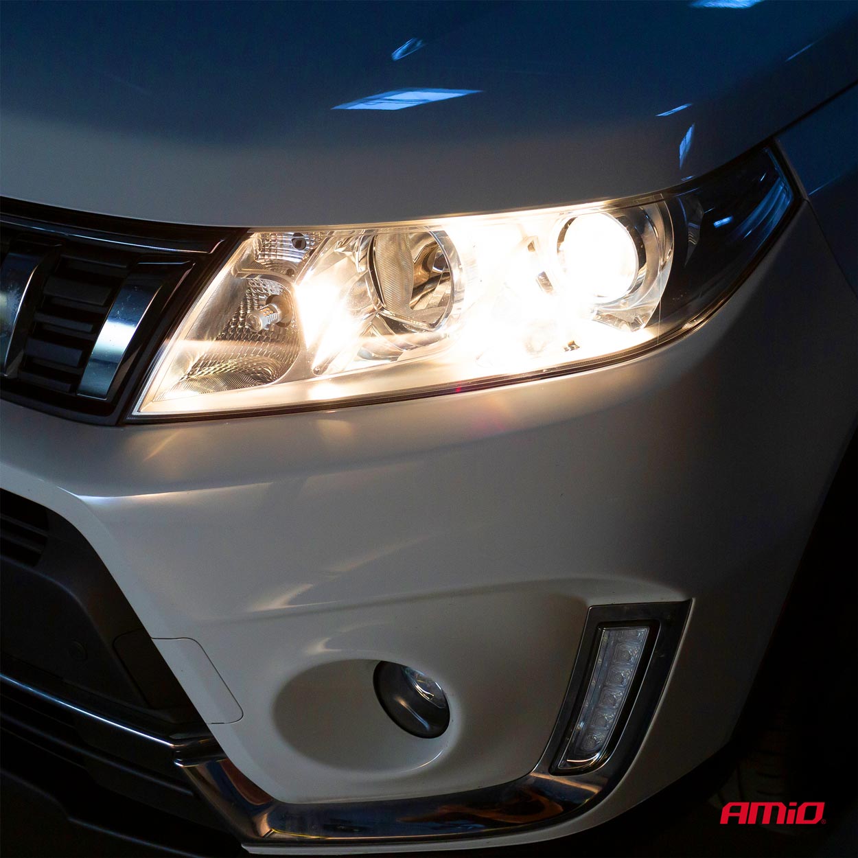 Żarówka halogenowa HIR 9011 12V 65W AMIO-01126