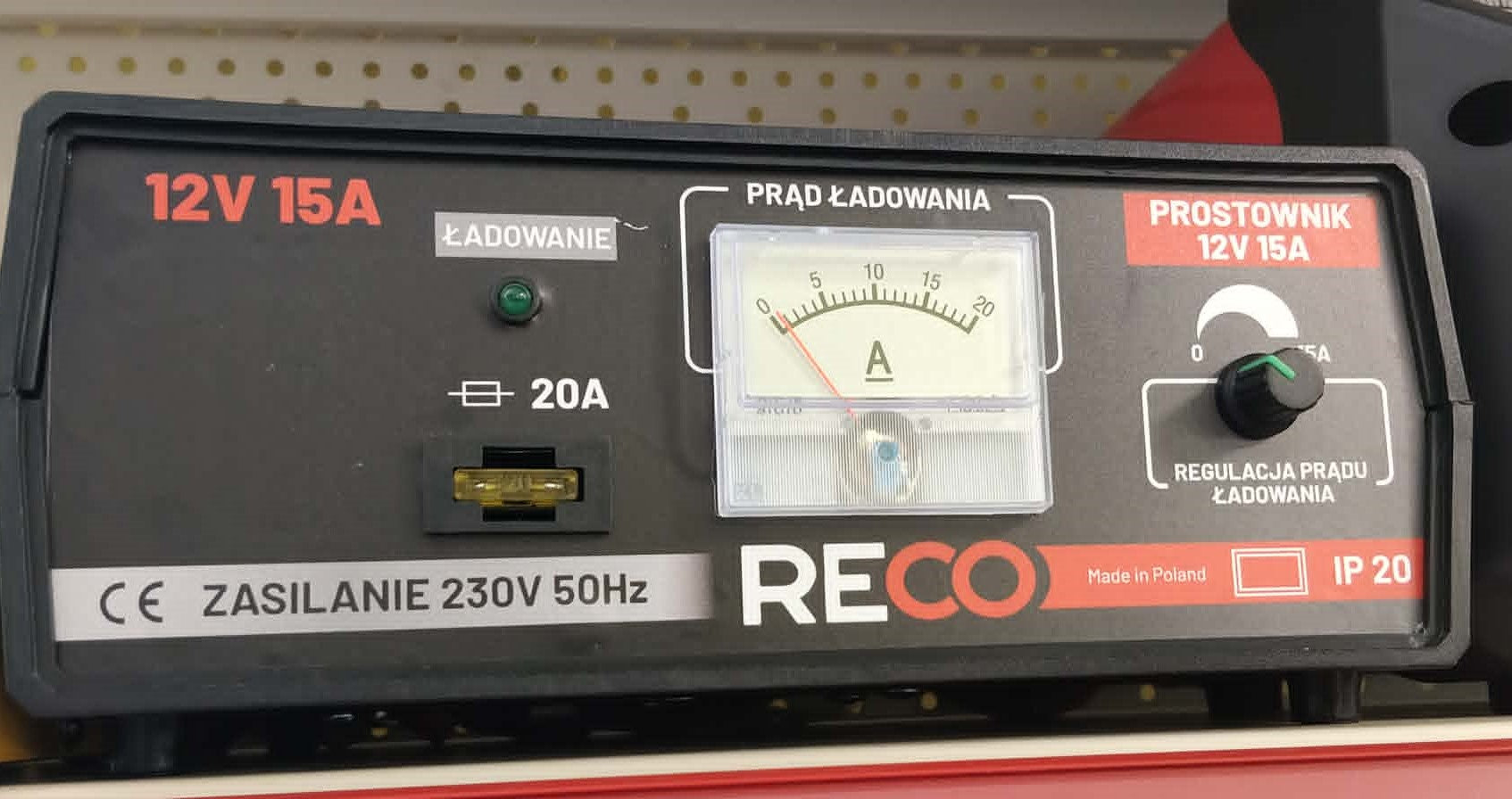 Prostownik A-1310 RECO 12V15 METAL